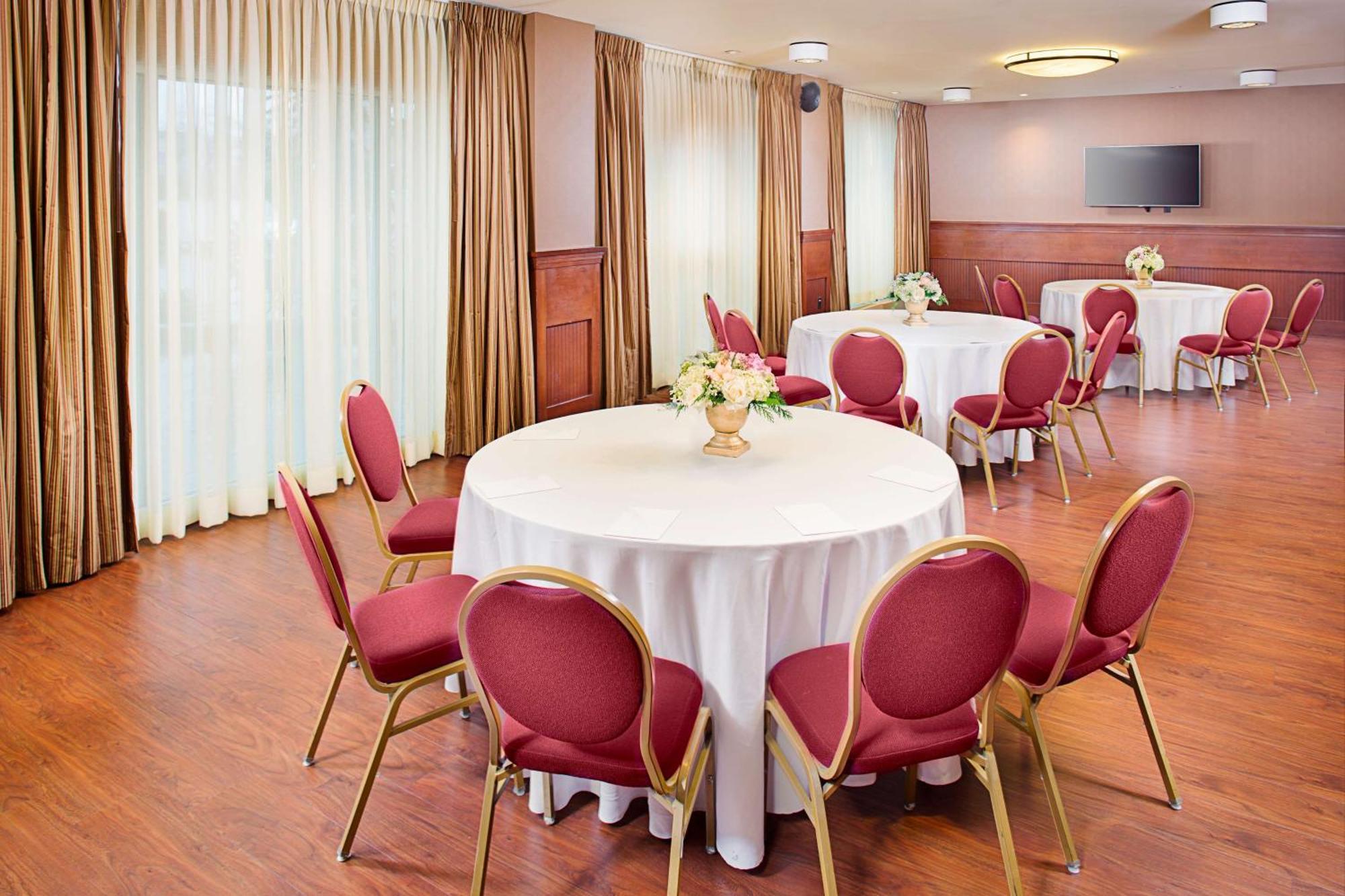 ฮิลตัน โพรวิเดนซ์ Hotel ภายนอก รูปภาพ